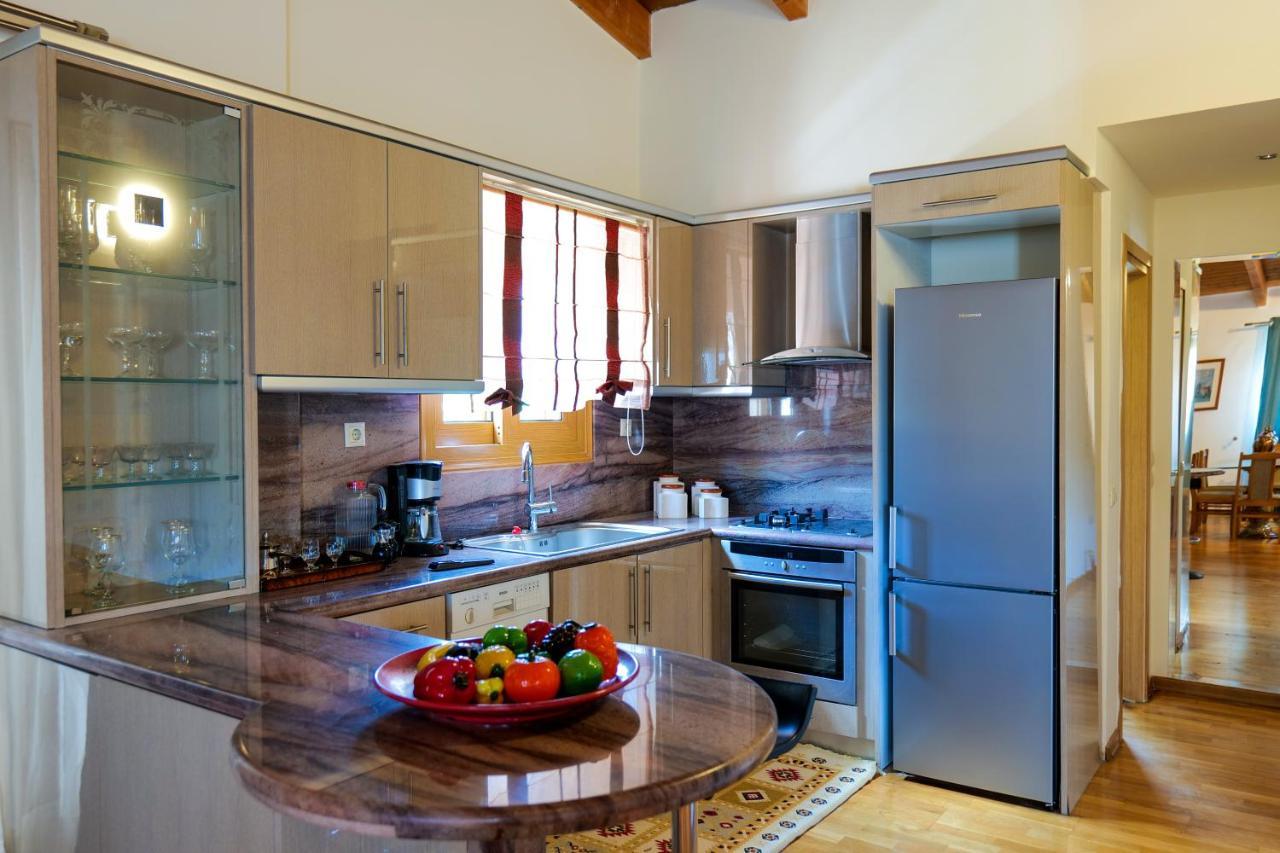 Bed and Breakfast Royal 1967 Himara Zewnętrze zdjęcie