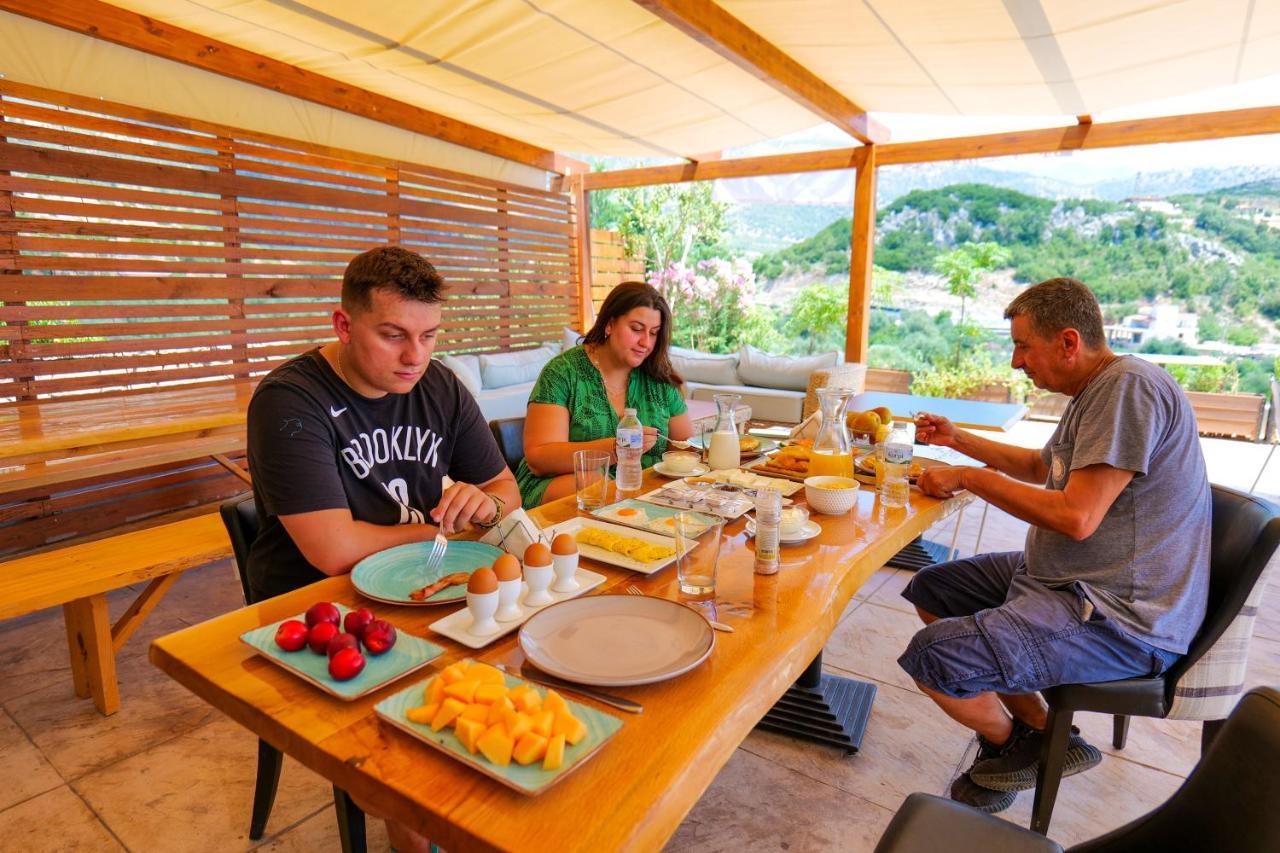 Bed and Breakfast Royal 1967 Himara Zewnętrze zdjęcie