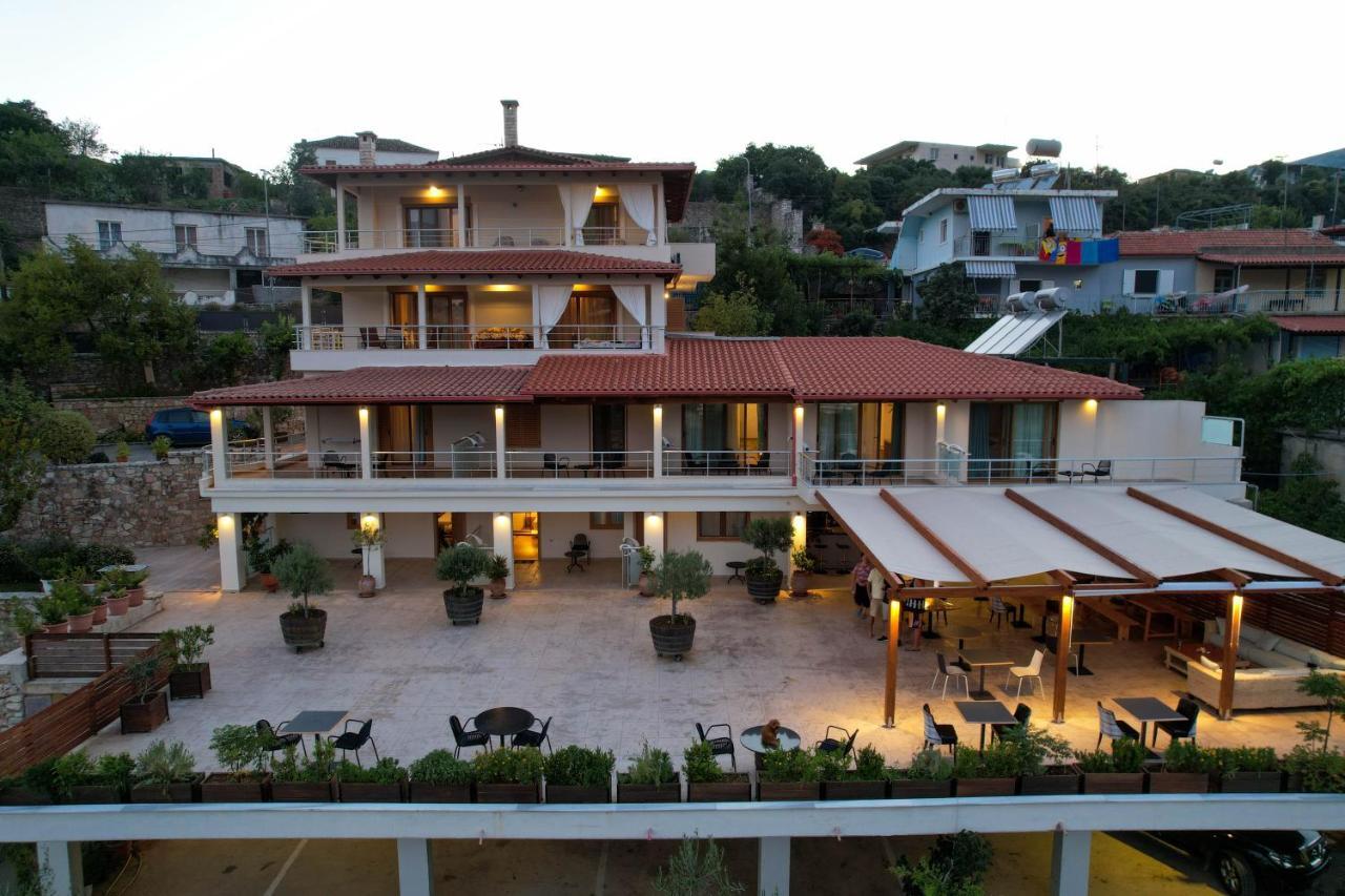 Bed and Breakfast Royal 1967 Himara Zewnętrze zdjęcie