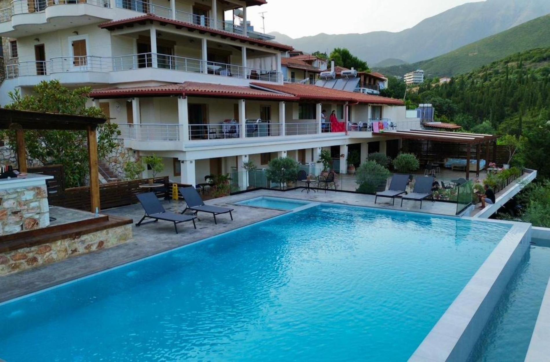 Bed and Breakfast Royal 1967 Himara Zewnętrze zdjęcie